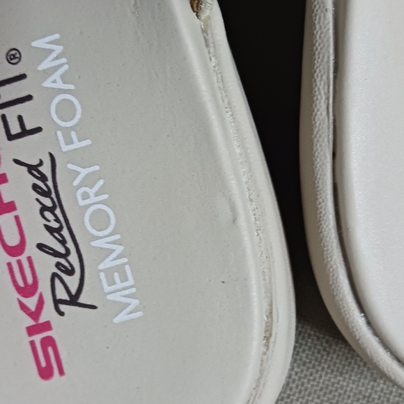Skechers Relaxed Fit sandals natural NWT - Picture 5 of 12